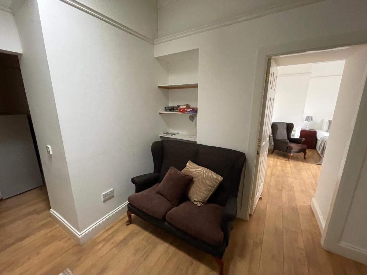 Banner'S House Hotel Markinch Екстериор снимка